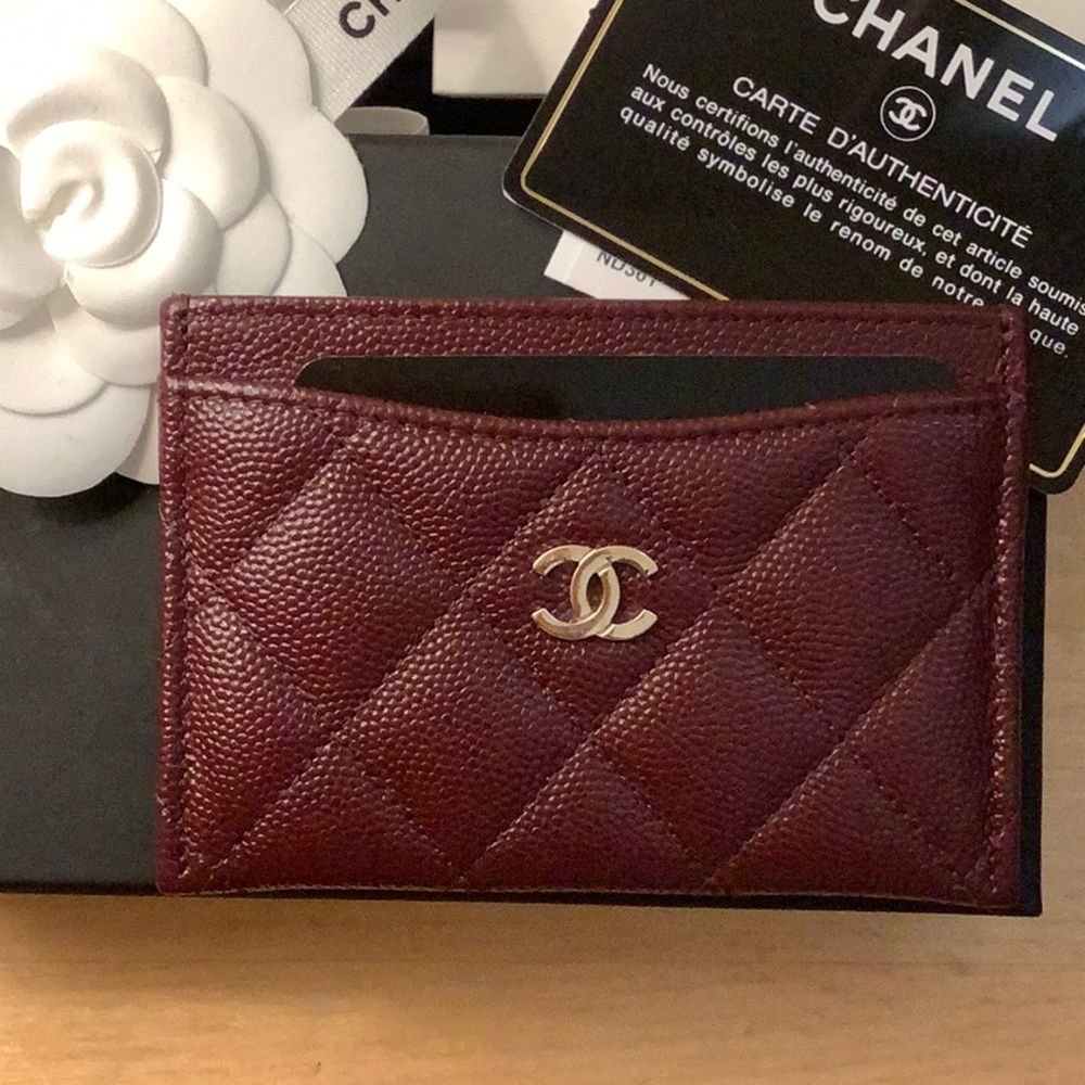 Chanel Classic Burgundy Caviar Cardholder